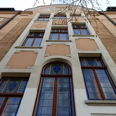 Zum Bügeleisen 3* Duisburg