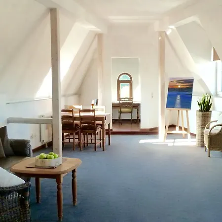 Zum Buegeleisen 3*