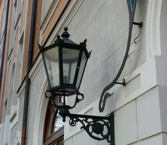 Zum Buegeleisen Hotel